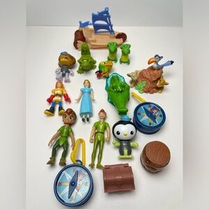 Mix Disney Action Figures Accessories lot